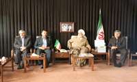 ملاقات معاون غذا و داروی دانشگاه با نماینده ولی فقیه در استان